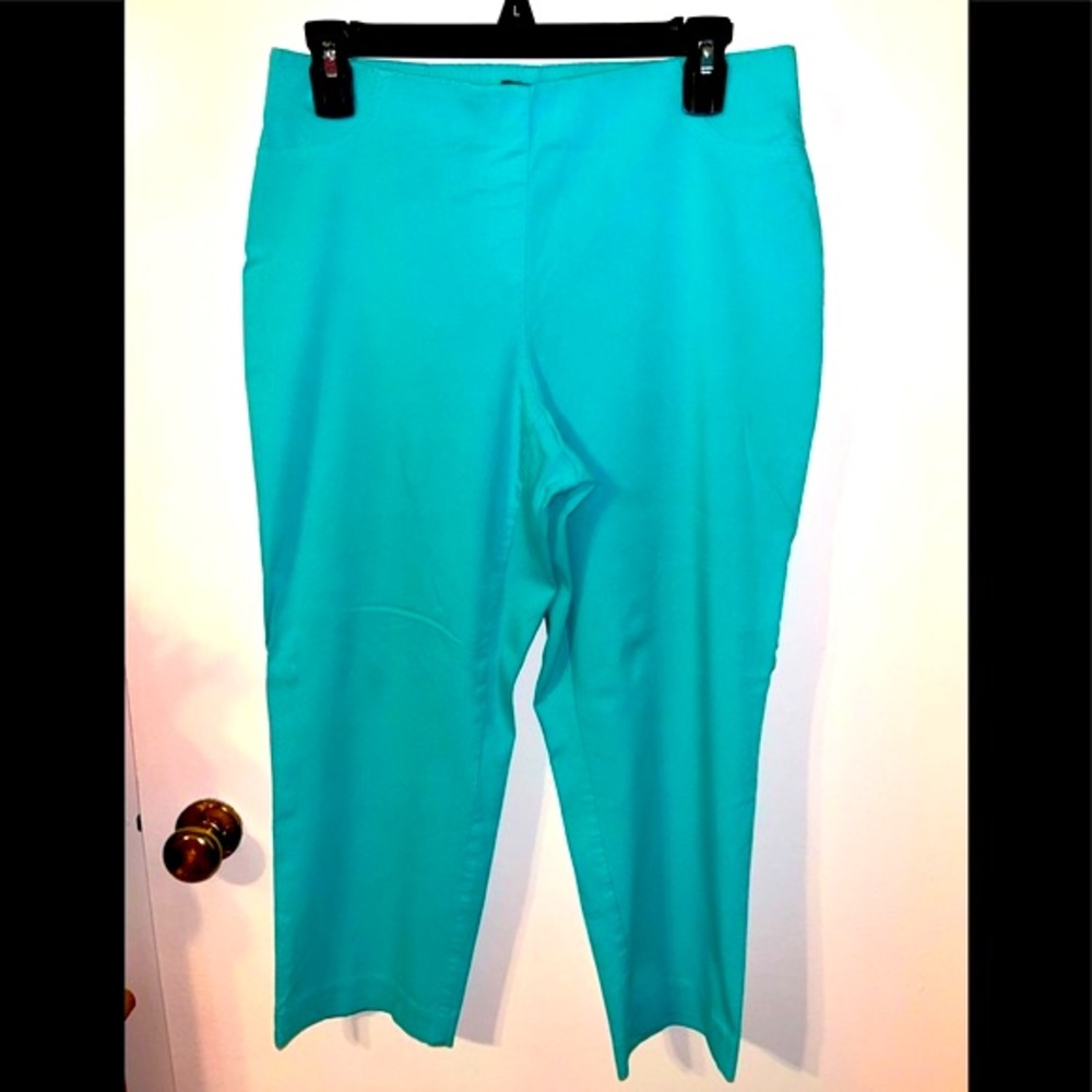 Style & Co Women's Capri Pants